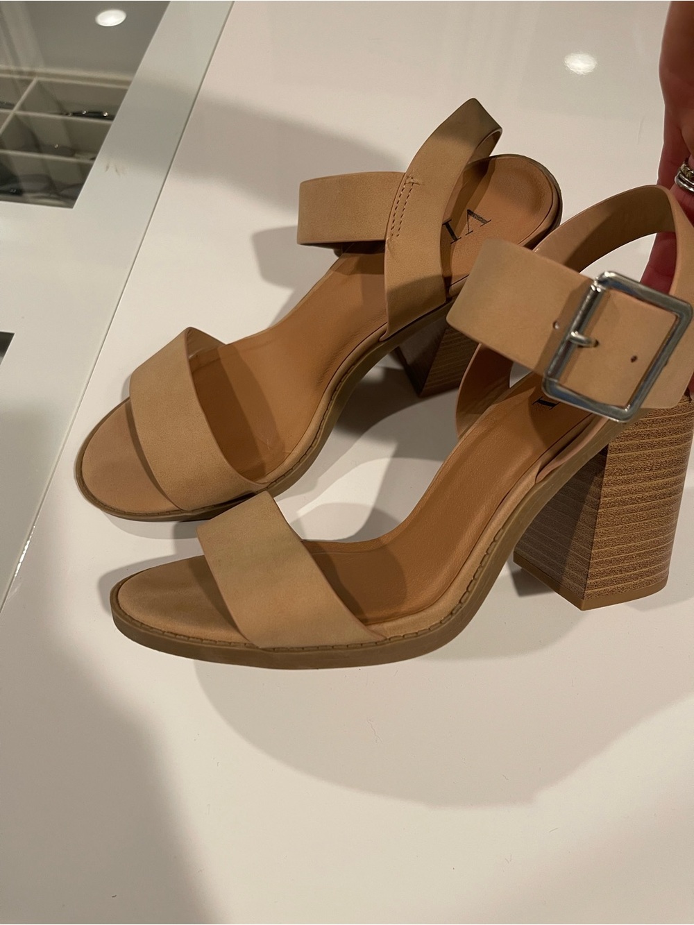 Vici Women’s Buckle Strap Sandals Heels